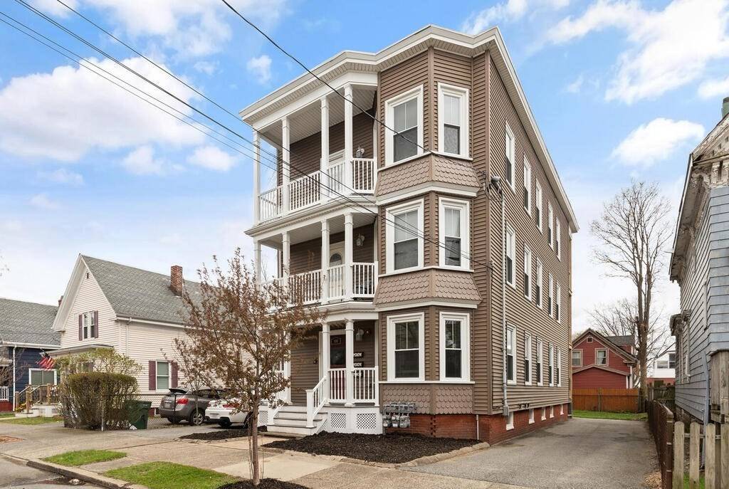 108 W Neptune St, Lynn, MA 01905