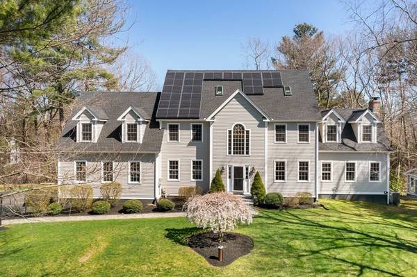 23 Falcon Ridge Dr, Hopkinton, MA 01748