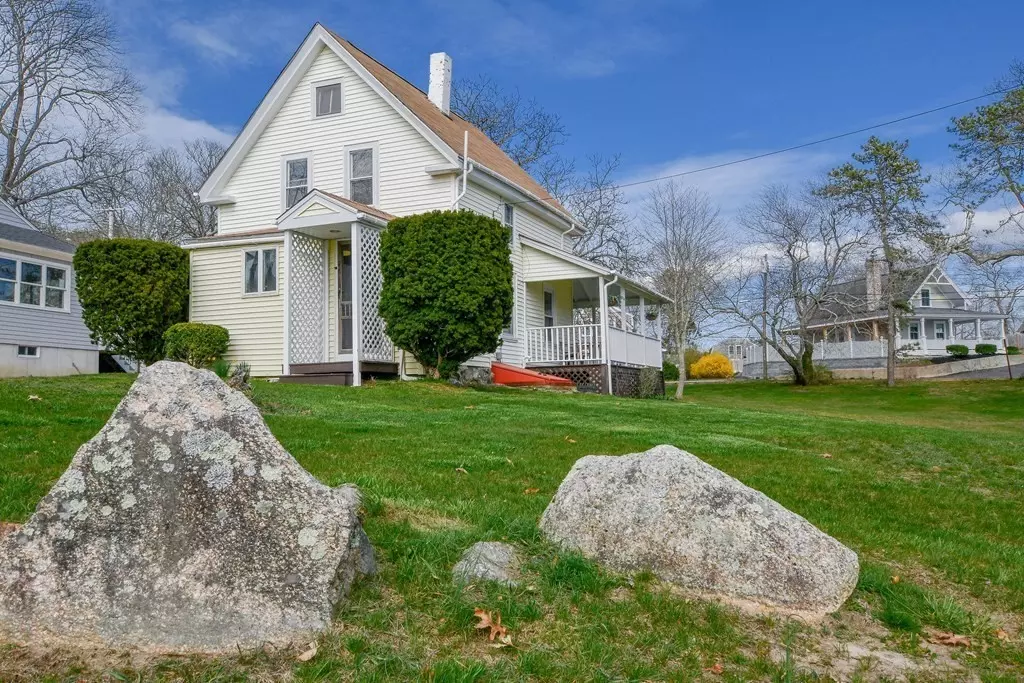 Wareham, MA 02571,3 Maple St #8