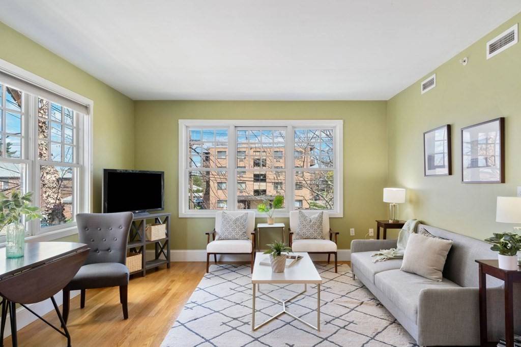 Arlington, MA 02474,264 Massachusetts Ave #204