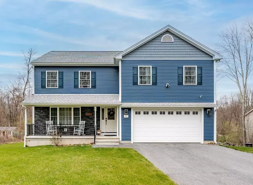 681 West St, Ludlow, MA 01056