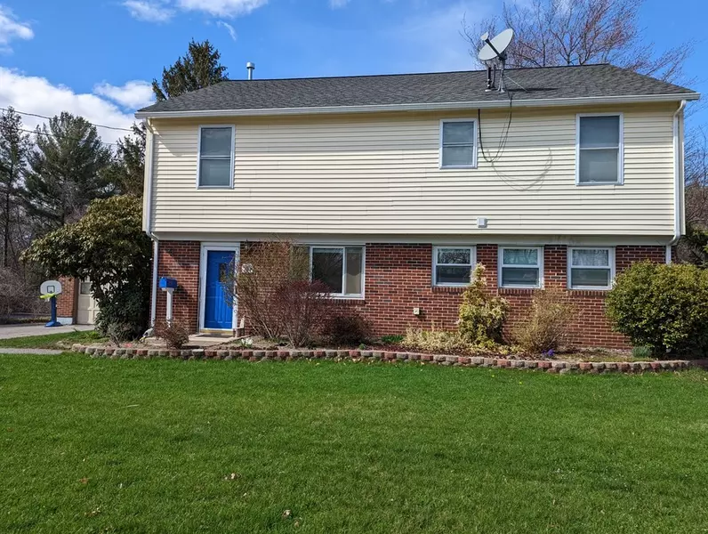 20 Longedge Road, Clinton, MA 01510