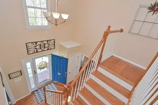 Upton, MA 01568,175 East St