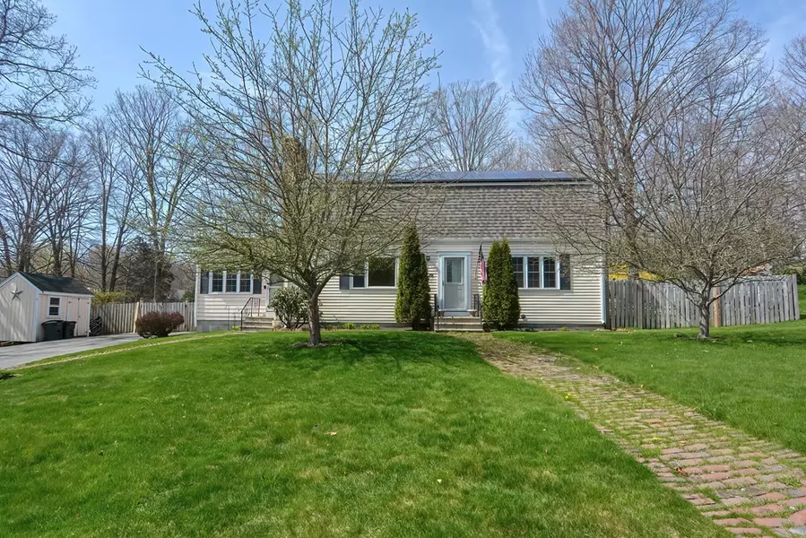 16 Valerie Drive, Plainville, MA 02762