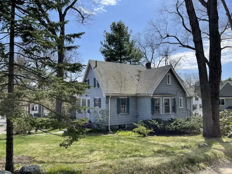 13 Appleton Road, Needham, MA 02492