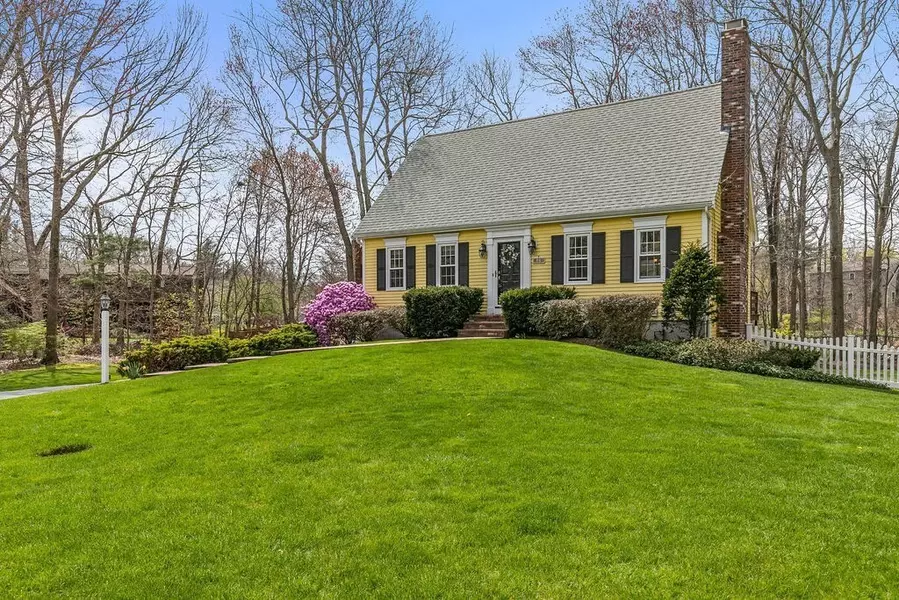 41 Rocky Knoll Drive, North Attleboro, MA 02760