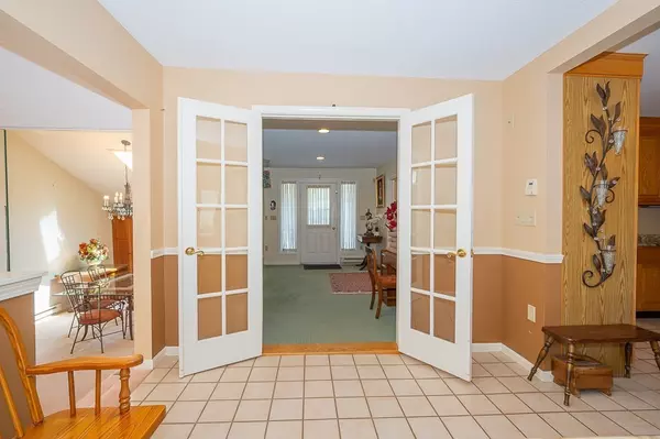 Webster, MA 01570,126 Thompson Rd