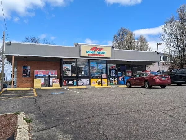 233 Winter St, Haverhill, MA 01830