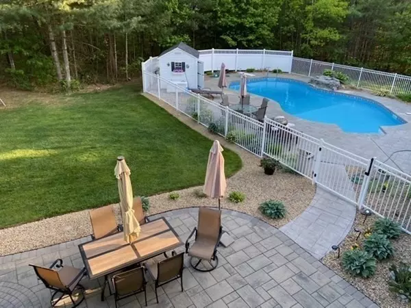 Groton, MA 01450,65 Painted Post Rd