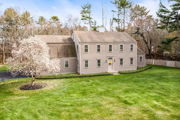 38 Sparhawk Path, Marshfield, MA 02050