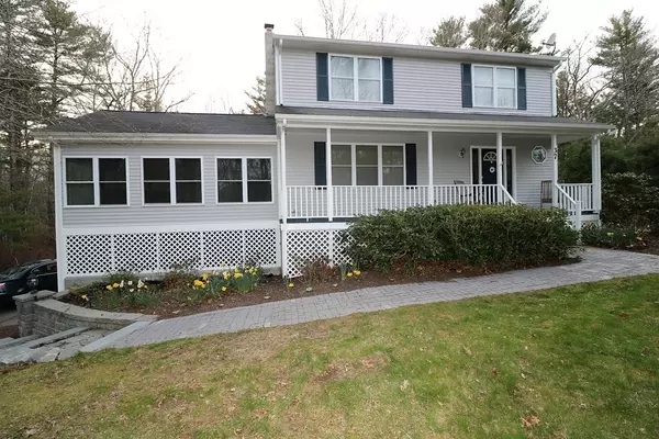 37 Meadowbrook, Richmond, RI 02898