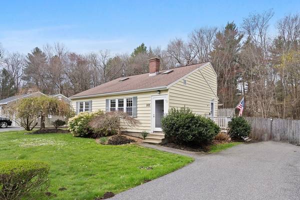 223 Whitney St, Northborough, MA 01532