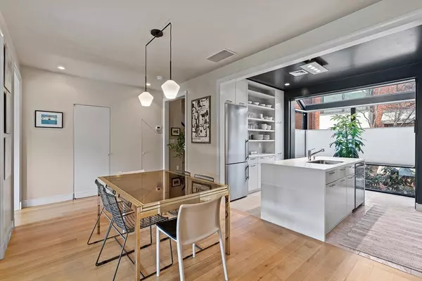 Boston, MA 02129,37 Shipway Pl #37