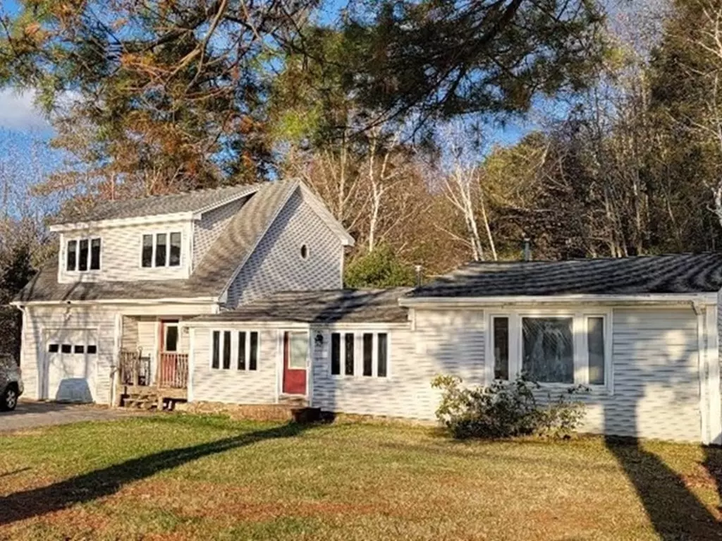 Ashburnham, MA 01430,228 Ashby Rd