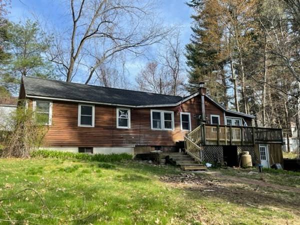 15 Rhodenda Rd, Groton, MA 01450