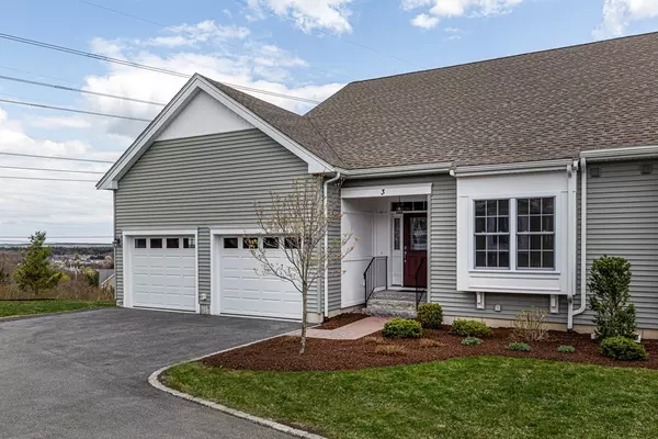 Plainville, MA 02762,3 Terry Ln #3