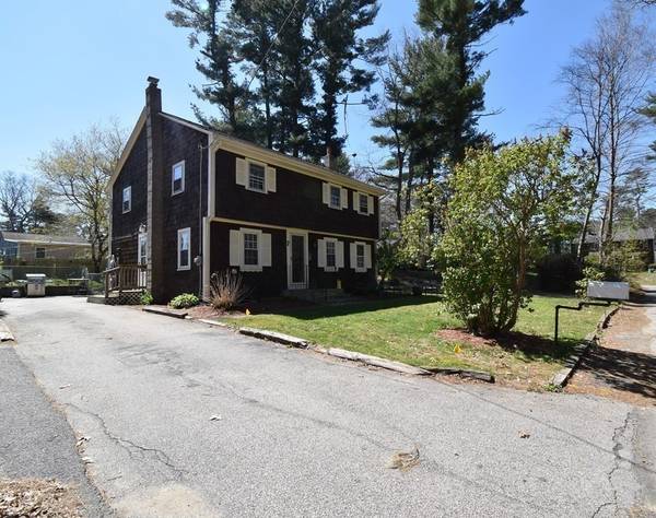 7 Hickory Road, Halifax, MA 02338