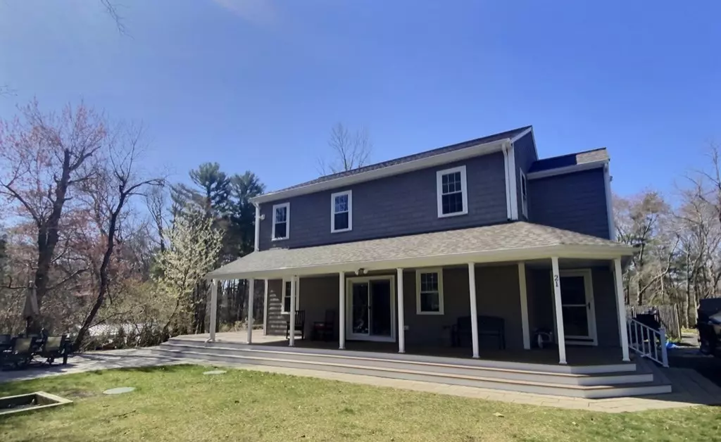 Lakeville, MA 02347,21 Orchard St