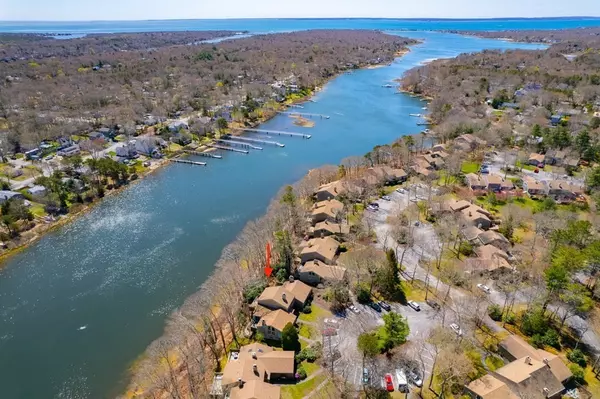 Falmouth, MA 02536,199 Vineyard Gate