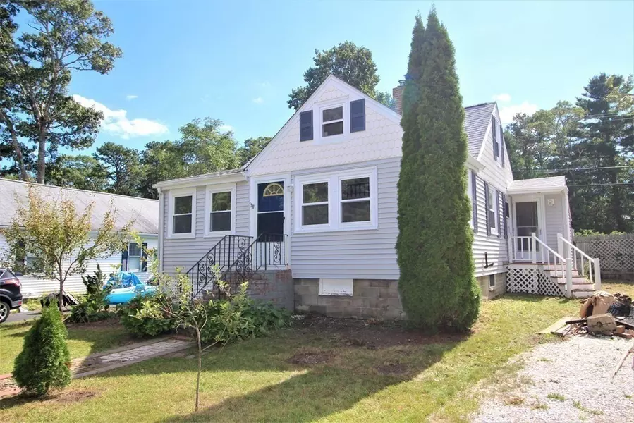 44 Wychunas Ave, Wareham, MA 02532