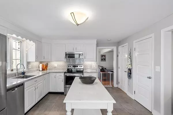 Ayer, MA 01432,134 Washington St