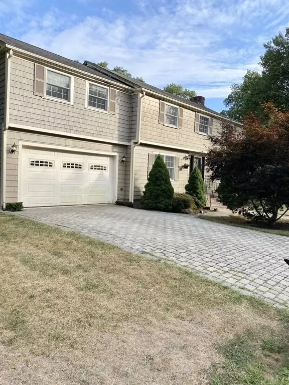 Hamilton, MA 01982,40 Homestead Cir