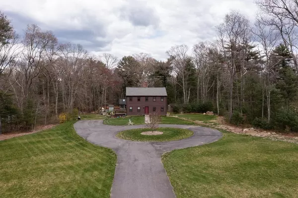 Berkley, MA 02779,14 Green St.