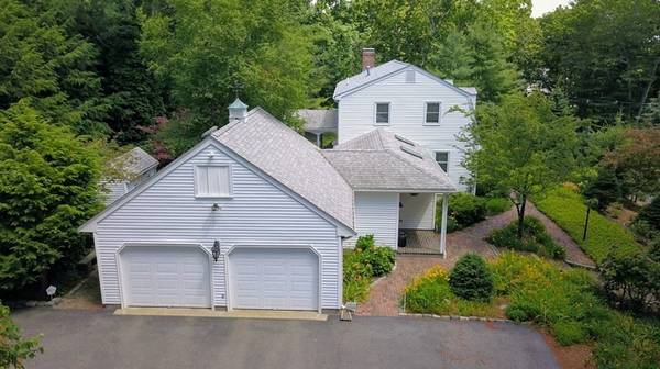 3 Buckboard Dr, Walpole, MA 02081