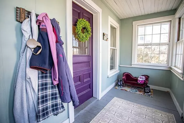 Athol, MA 01331,337 Crescent Street
