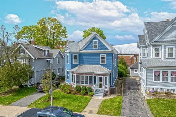 19 Bushnell St, Boston, MA 02124