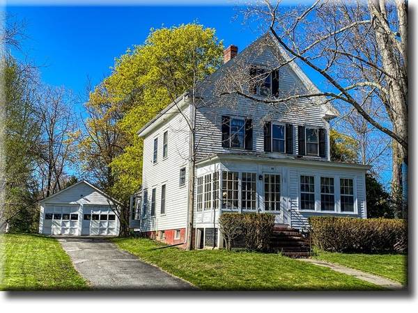 53 West Greenwood Street, Amesbury, MA 01913