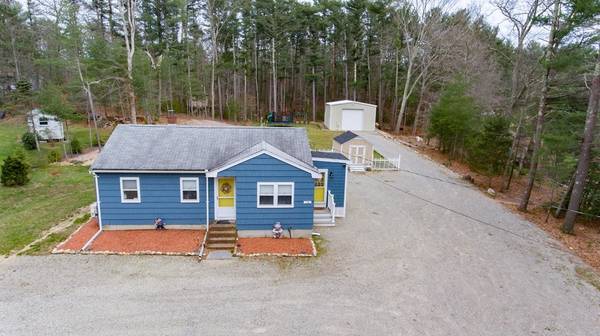 156 Elm St, Pembroke, MA 02359