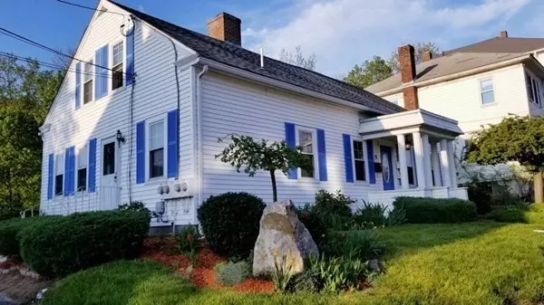 Webster, MA 01570,5 Lake Street