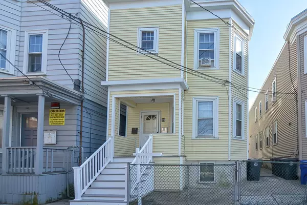 Chelsea, MA 02150,19 Maverick