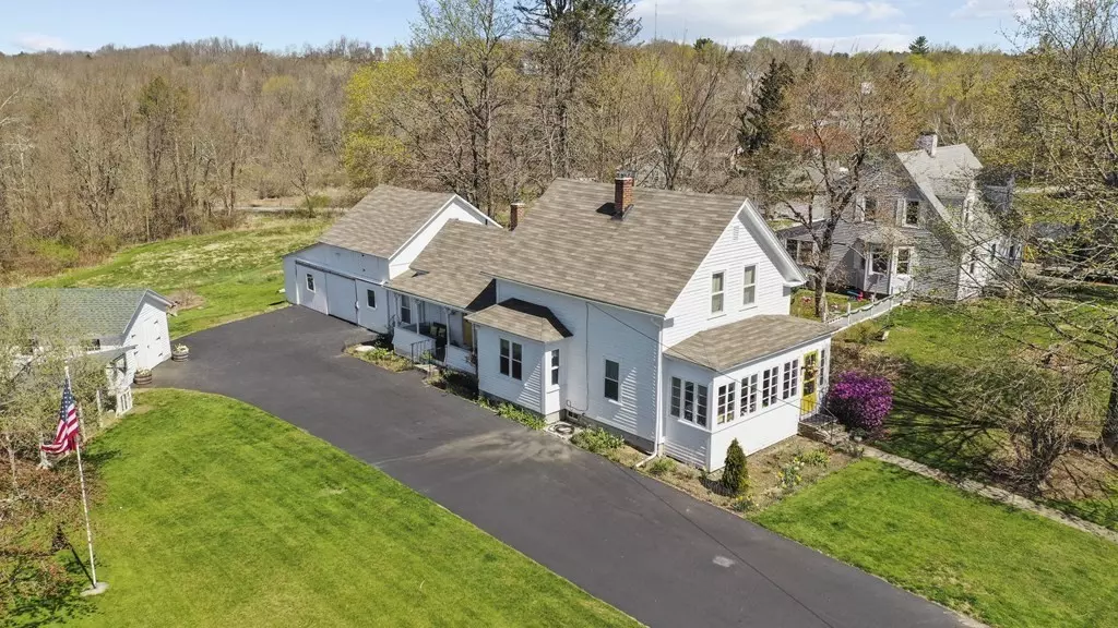 Charlton, MA 01507,1 N Sturbridge