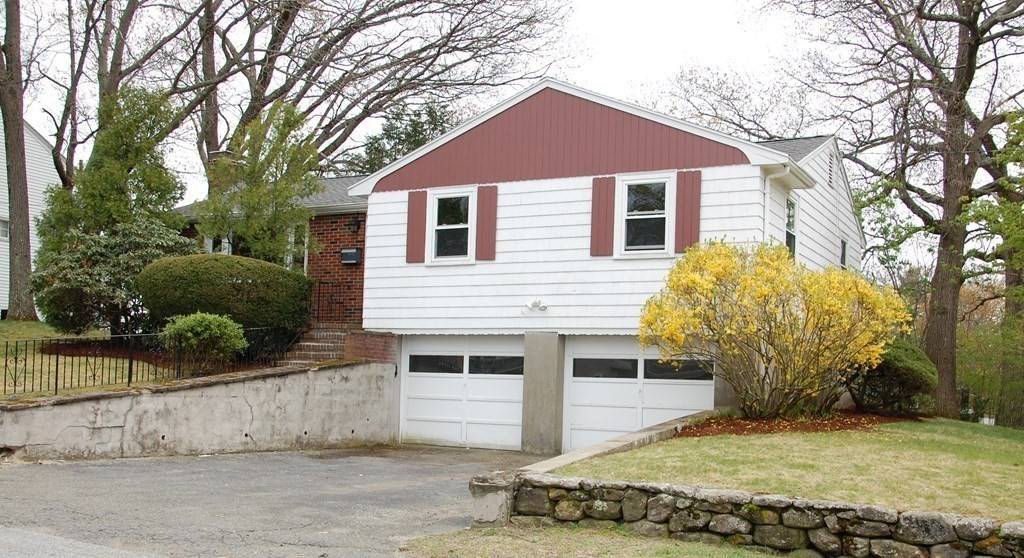 60 Thornton Rd, Waltham, MA 02453