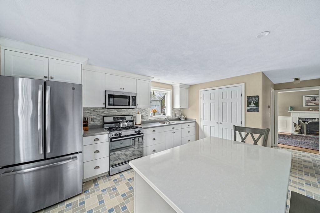 Weymouth, MA 02189,53 Addington Cir