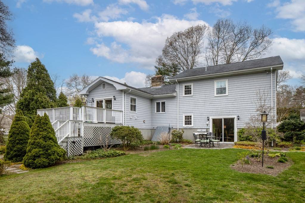 Mattapoisett, MA 02739,10 Knollwood Dr