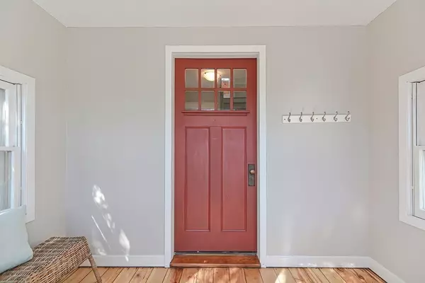 Stoneham, MA 02180,38 Butler Ave