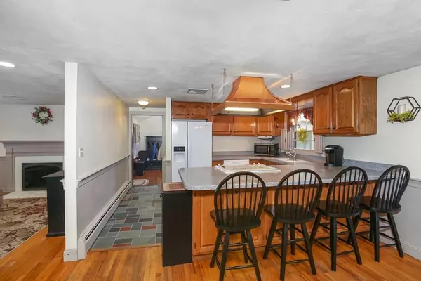 Swansea, MA 02777,184 Kispert Ct