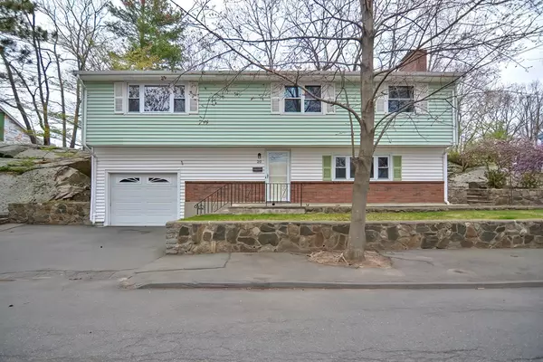 20 S View Rd, Lynn, MA 01904