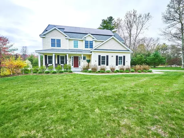 5 Chickering Ln, Ashland, MA 01721