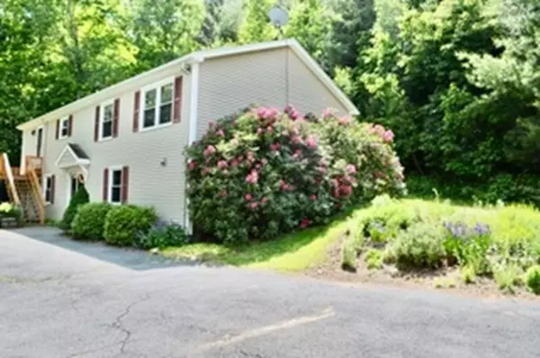 Brimfield, MA 01010,106 Wales Rd