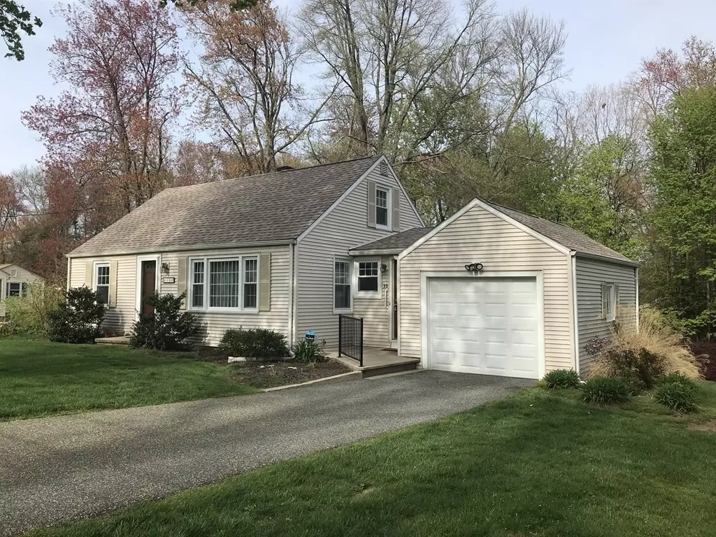 East Longmeadow, MA 01028,33 Rogers Rd