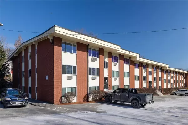 Woburn, MA 01801,74 Beach St #3-10