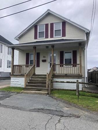 13 Temple St, Dartmouth, MA 02748