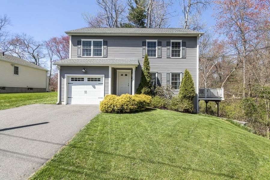 5-A Acorn St, East Longmeadow, MA 01028