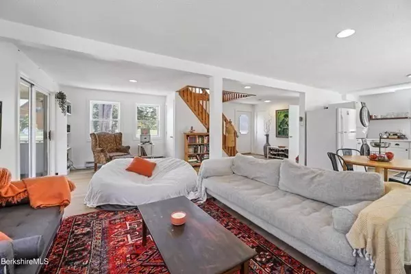 Becket, MA 01223,376 Long Bow Ln