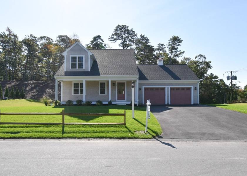 1 Laurie Ann's Lane, Plymouth, MA 02360