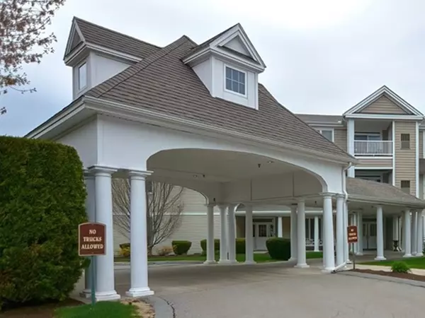 1127 Emerald Court #1127, Tewksbury, MA 01876